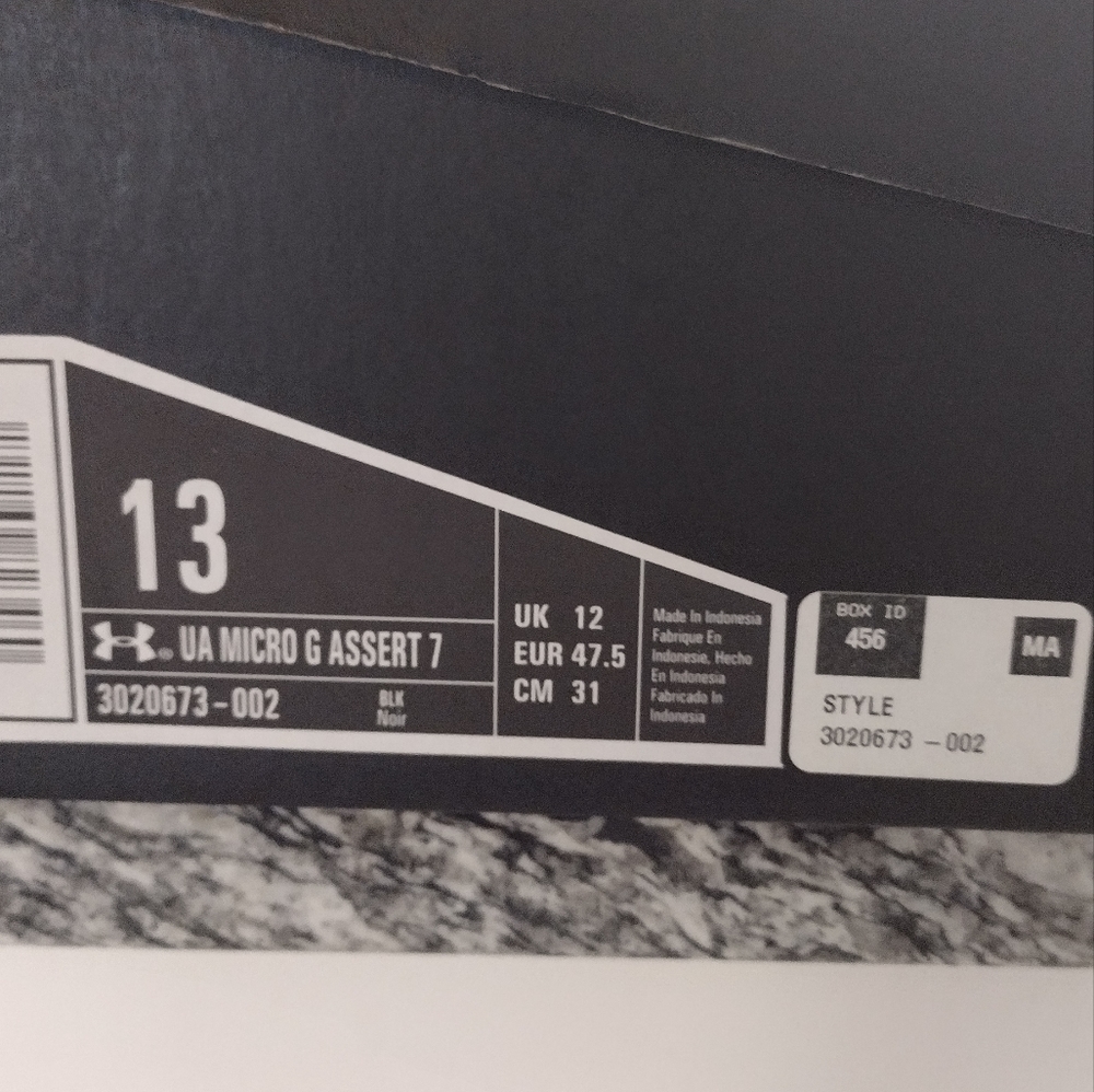 Tennis Shoes